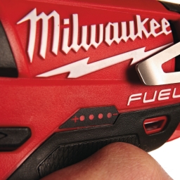 Milwaukee Akumuliatorinis veržliasukis M12 CIW38-202C